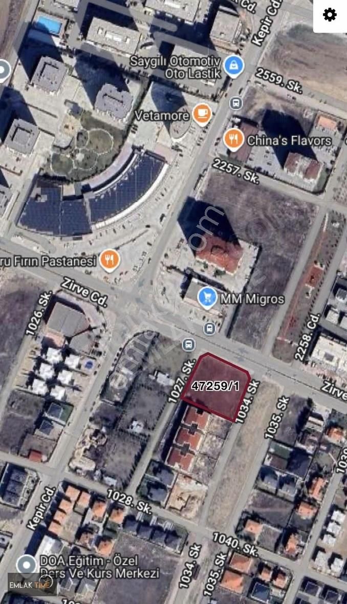 Zirve Caddesin De Migrosun Karşısı 3000 Mt Satılık Arsa