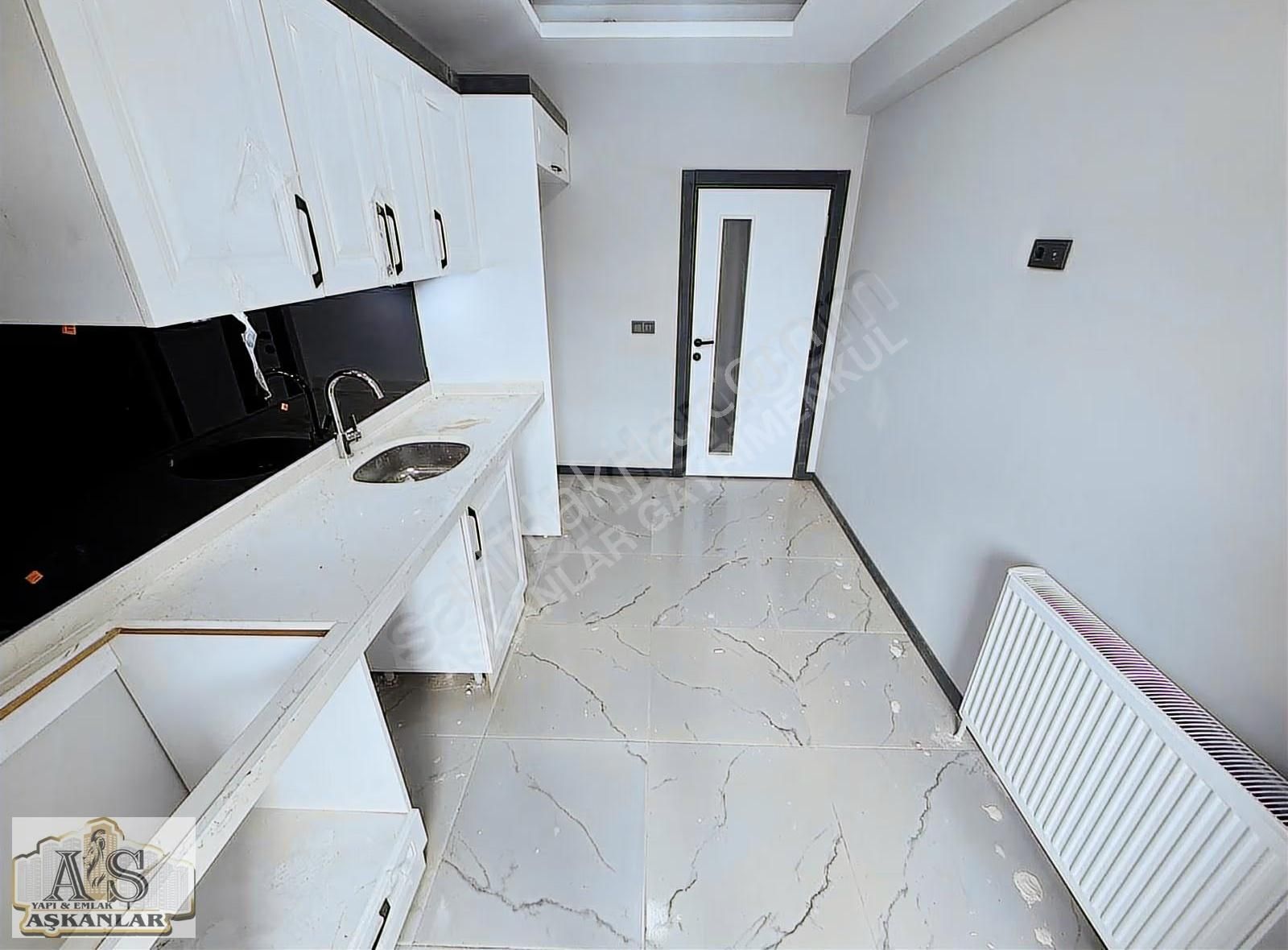 Aşkanlar Yapı'dan Satılık 3+1 Sıfır Daire İstiklal Cad. İskanlı - Görsel 2