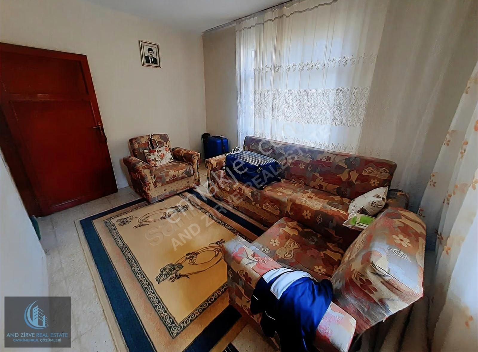 Soli Center Avm'ye Yakın 510 M² Arsa İçinde 3+1 Bahçeli Müstakil - Görsel 5