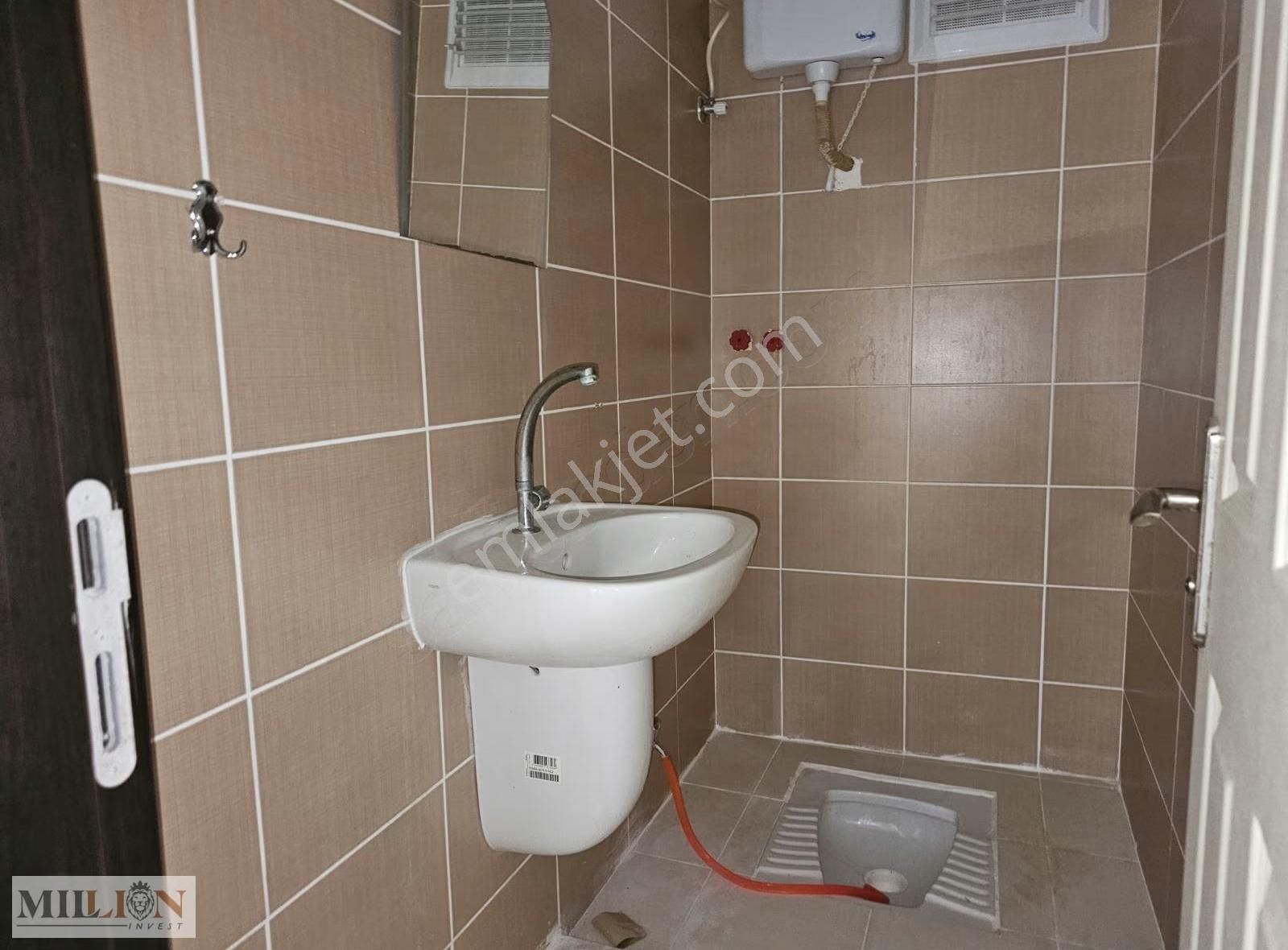 Konyaaltı Siteler Mah Havuz Manzaralı 2+1 Kiralık Daire - Görsel 3