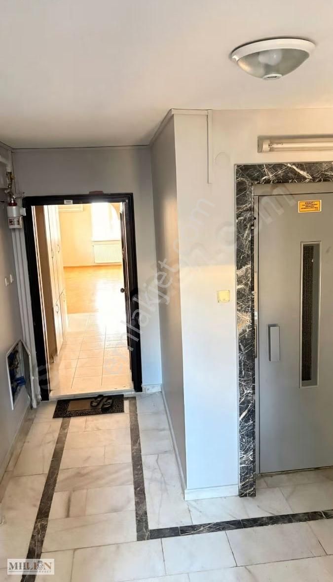 İhsaniye Mahallesi Temiz Arakat Site İçerisi 3+1 Kiralık Daire - Görsel 4