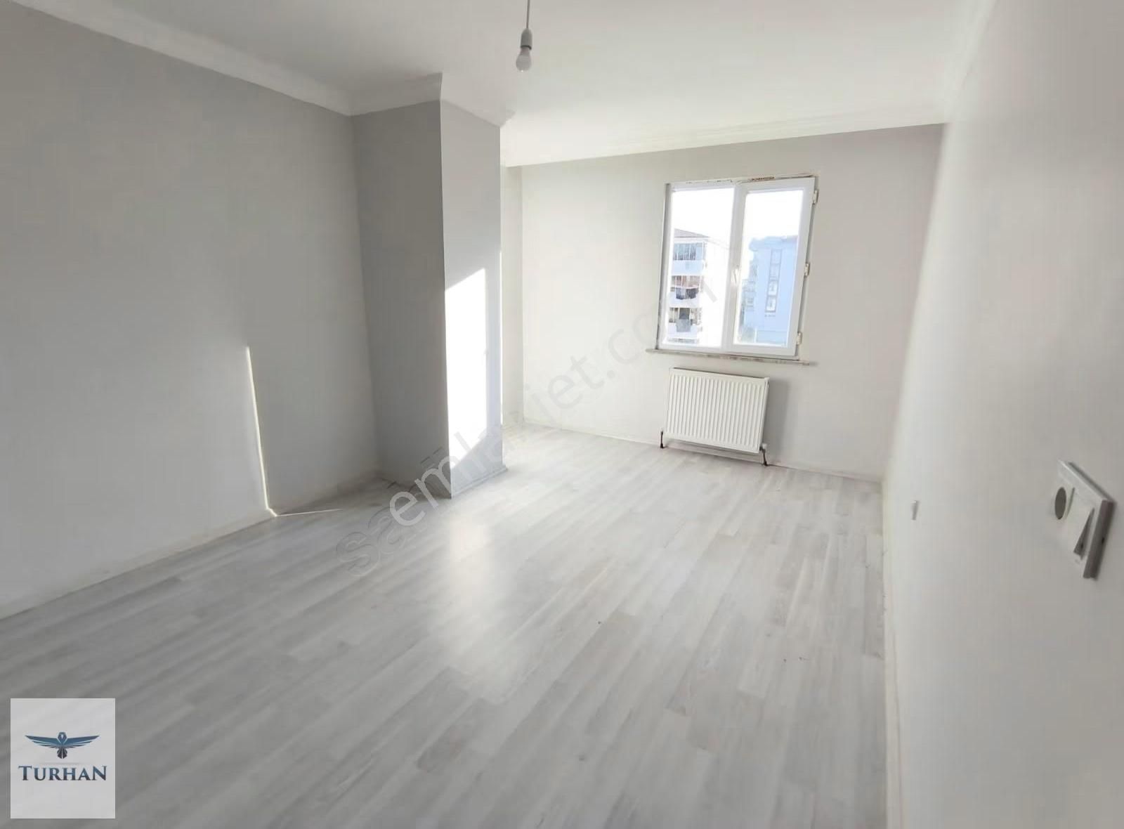 Turhan Emlak'tan Çerkezköy İstasyon Mahallesi'nde Arakat 2+1 - Görsel 2