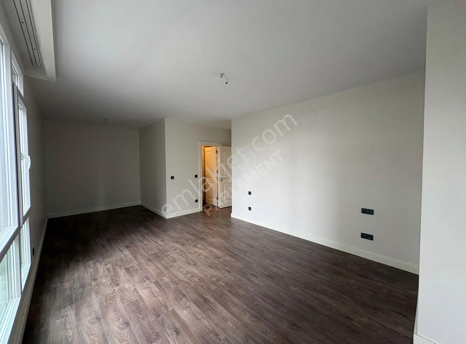 Azur Marmara Sitesi'nde En Büyük Tip Kiralık 4+1 - Görsel 13