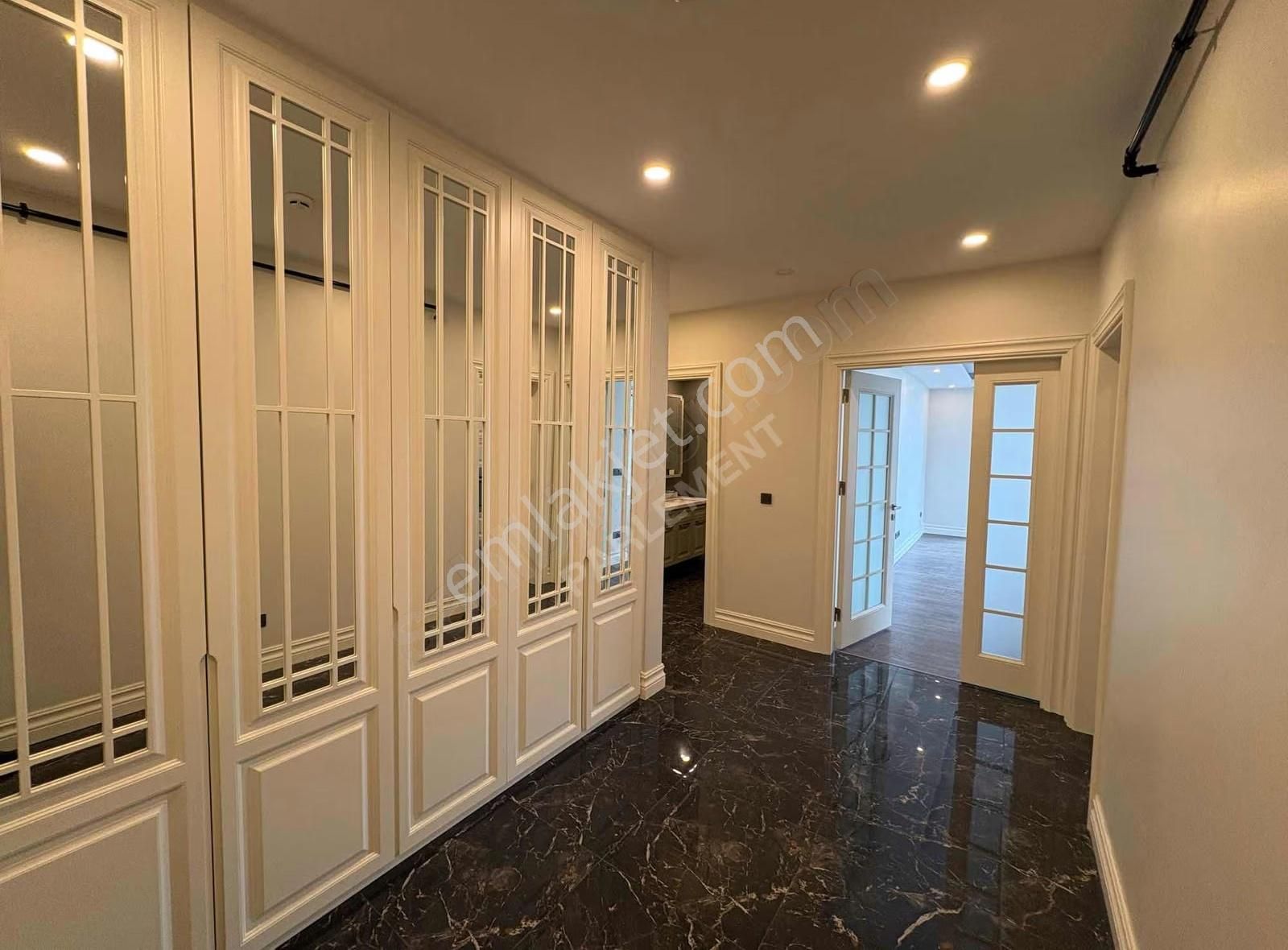 Azur Marmara Sitesi'nde En Büyük Tip Kiralık 4+1 - Görsel 5