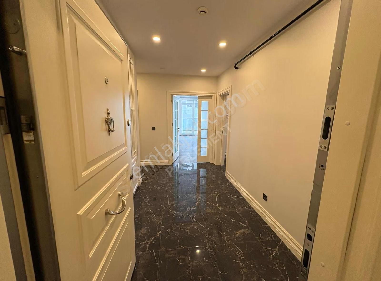 Azur Marmara Sitesi'nde En Büyük Tip Kiralık 4+1 - Görsel 11