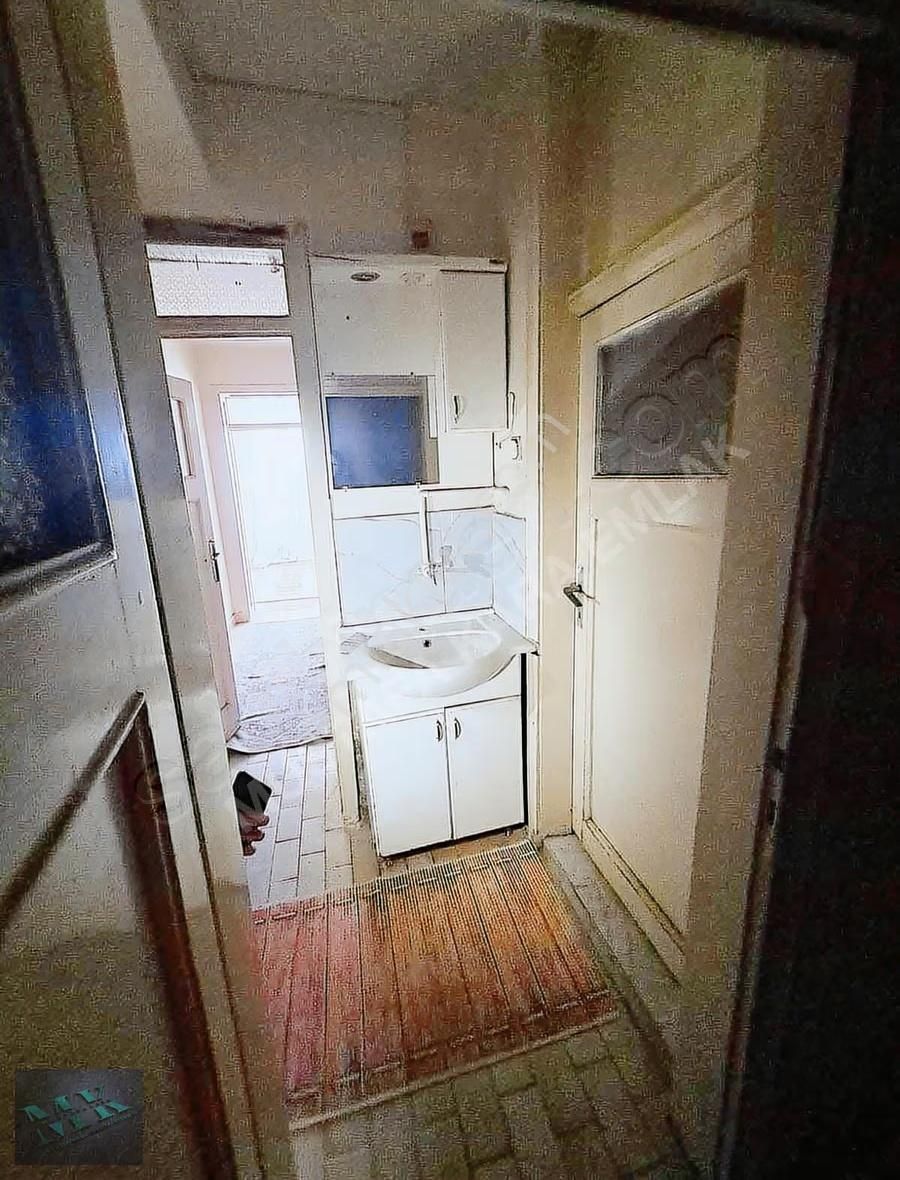 Mustafa Kara'dan Aziziye De 1+1 Eşyalı Kiracılı Satılık - Görsel 3
