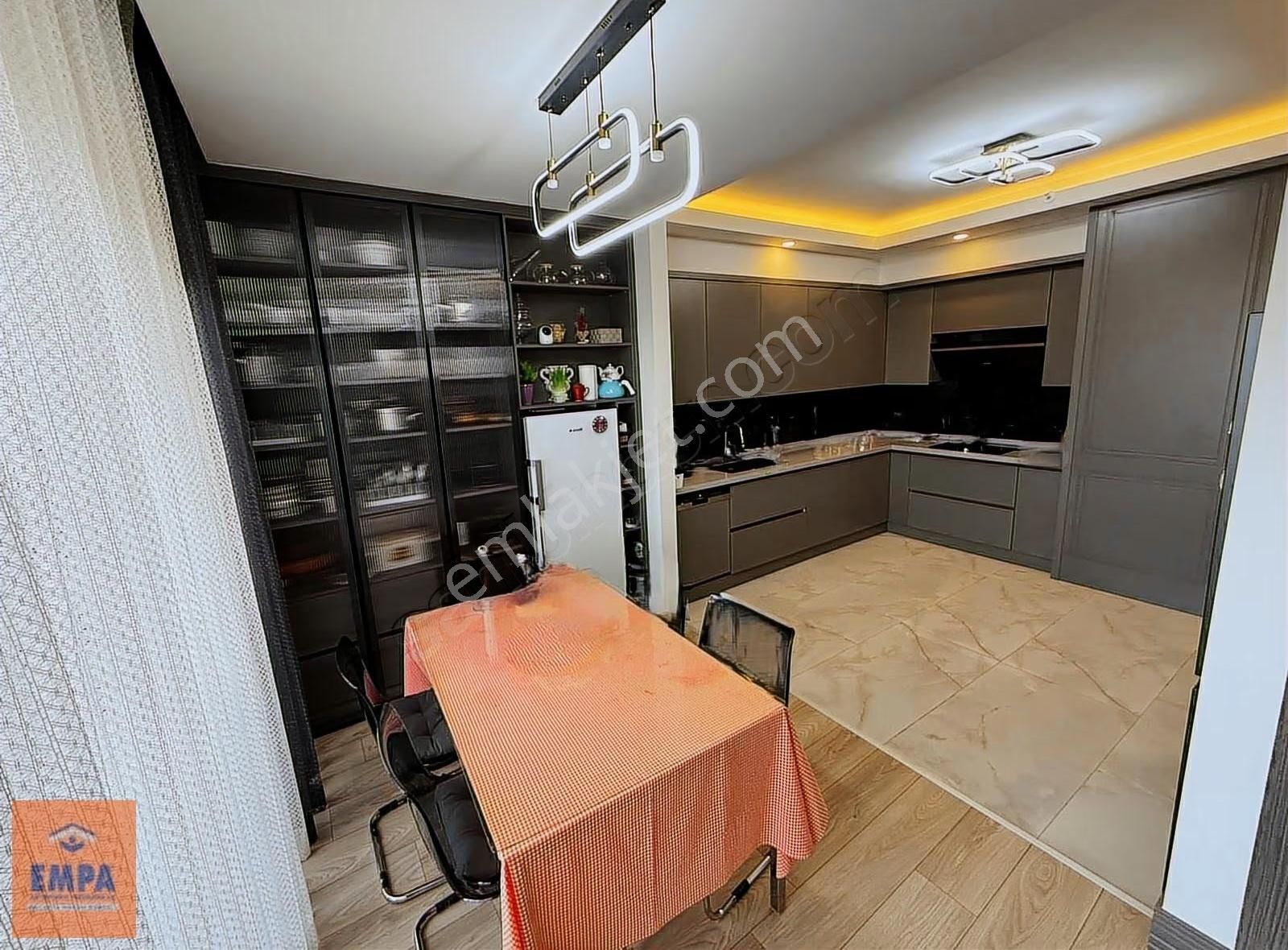 Yaşamkent Lion City'de Extra Yapılı 4,5+1 Manzaralı Daire - Görsel 25