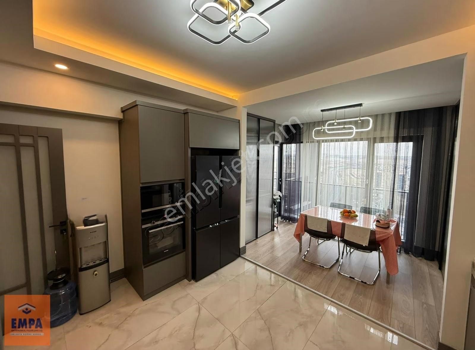 Yaşamkent Lion City'de Extra Yapılı 4,5+1 Manzaralı Daire - Görsel 2