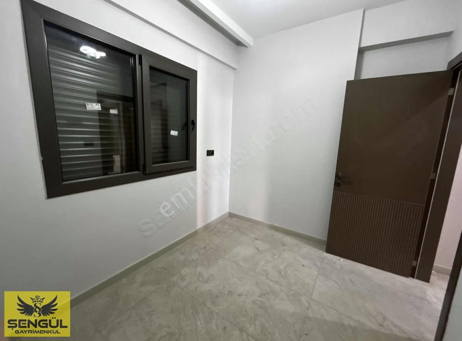 Nazbayrak Yakını Satılık 3+1 Lüx Daire - Görsel 5