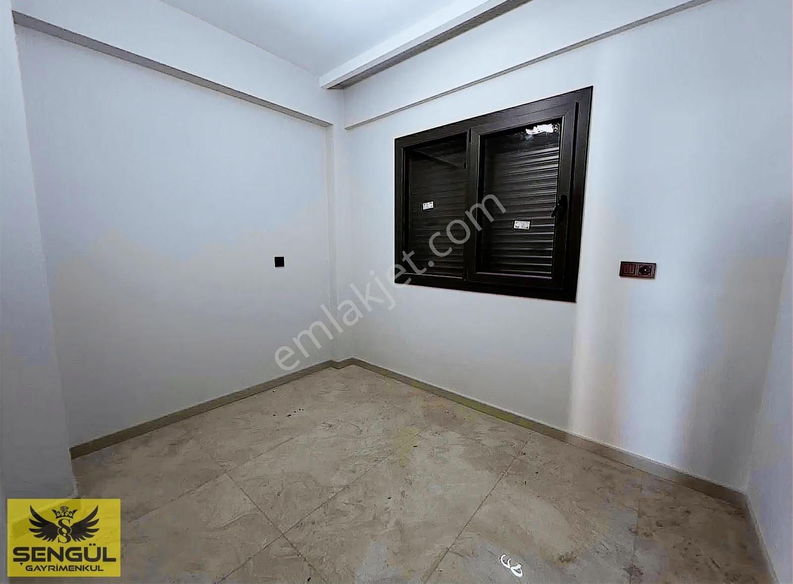 Nazbayrak Yakını Satılık 3+1 Lüx Daire - Görsel 4