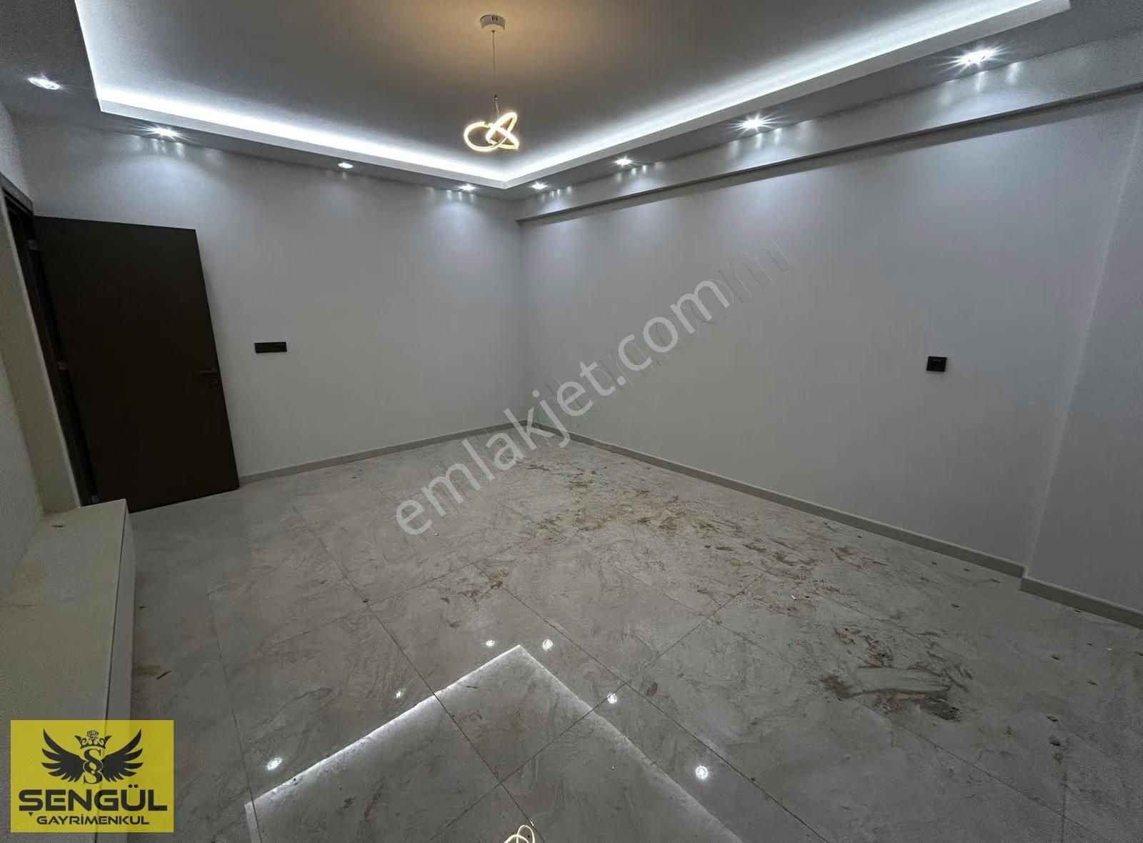 Nazbayrak Yakını Satılık 3+1 Lüx Daire - Görsel 11