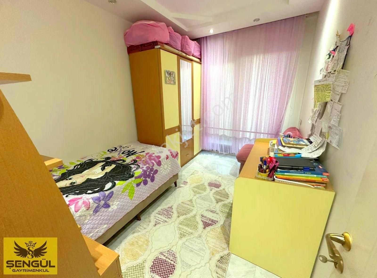 Şengül Gayrimenkul'den Adalette 4+1 205m2 Satılık Arakat - Görsel 4