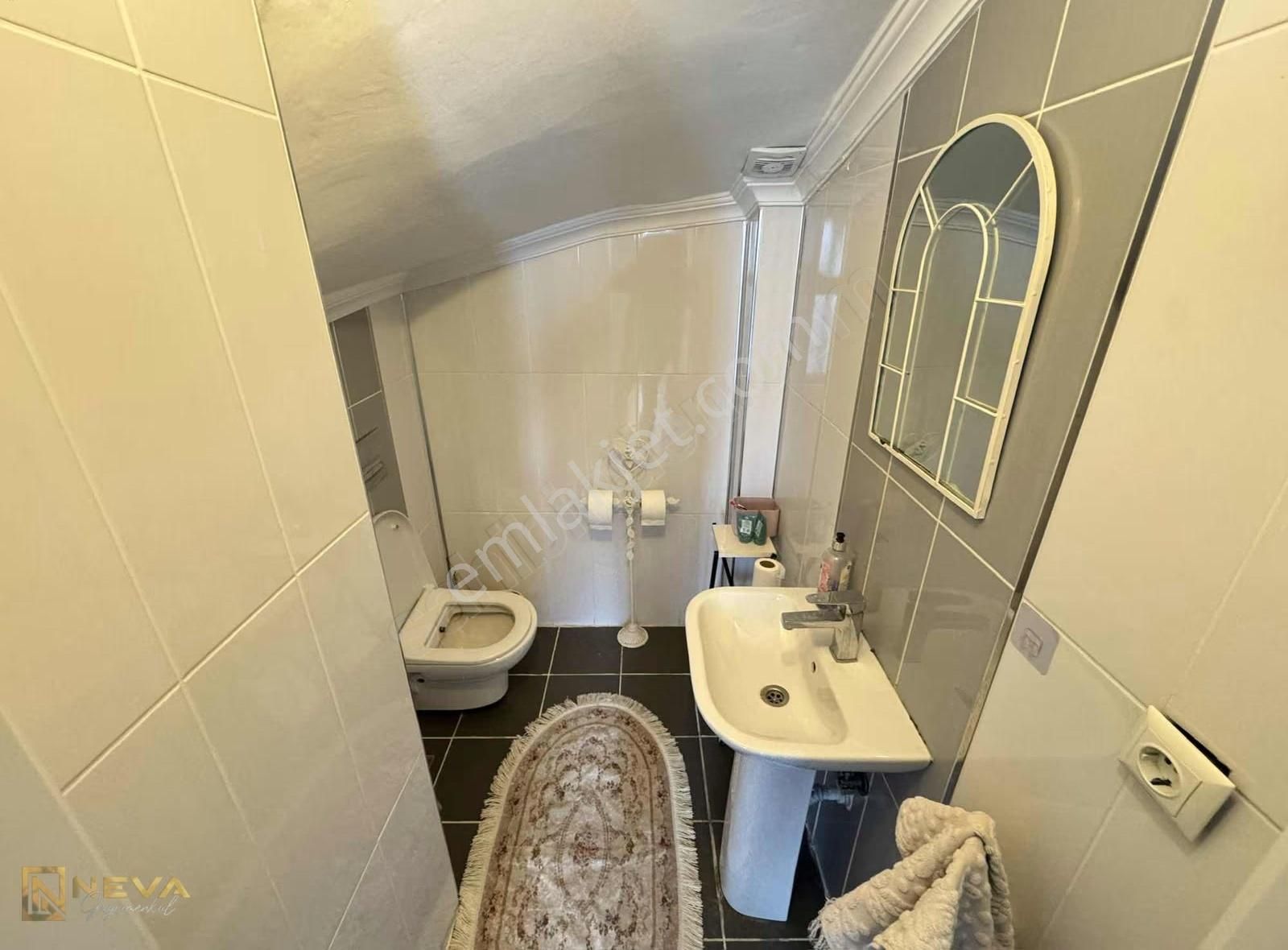 Serdivan Arabacıalanı Mah. Satılık 4+1 185 M2 Villa - Görsel 15