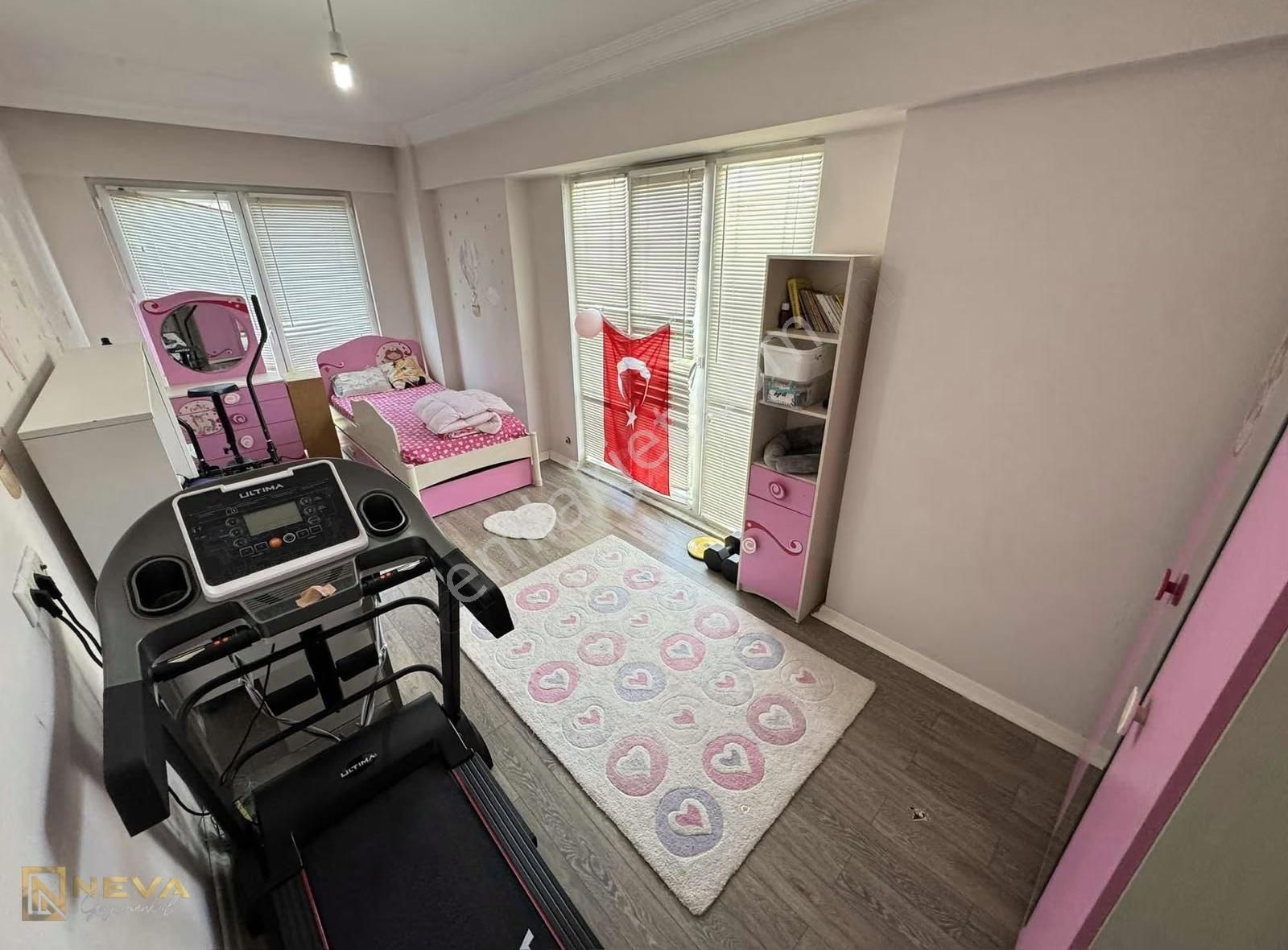 Serdivan Arabacıalanı Mah. Satılık 4+1 185 M2 Villa - Görsel 2