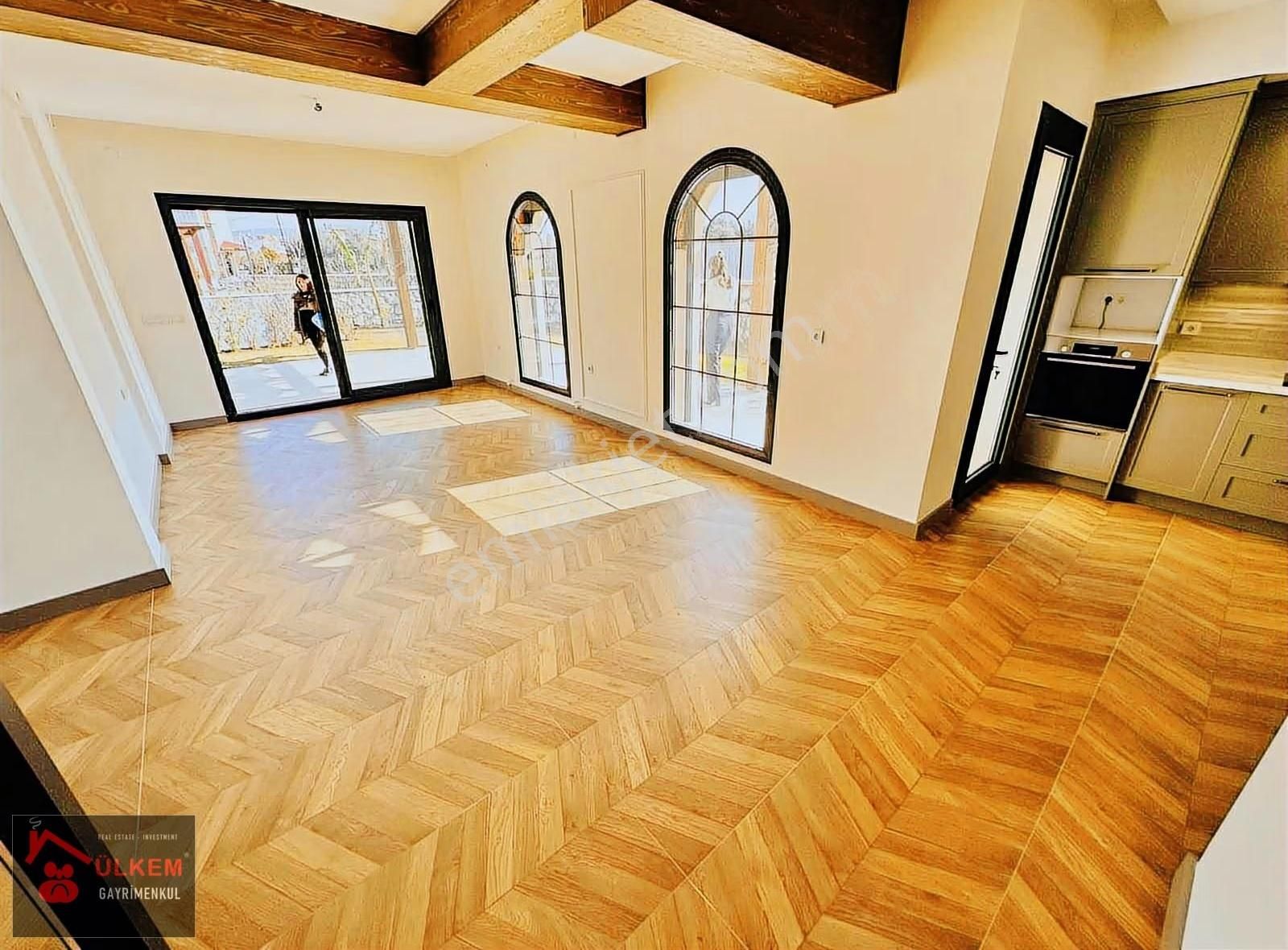 Doğa Ve Deniz Manzaralı 3+1 Müstakil Havuzlu Lüks Villa - Görsel 18