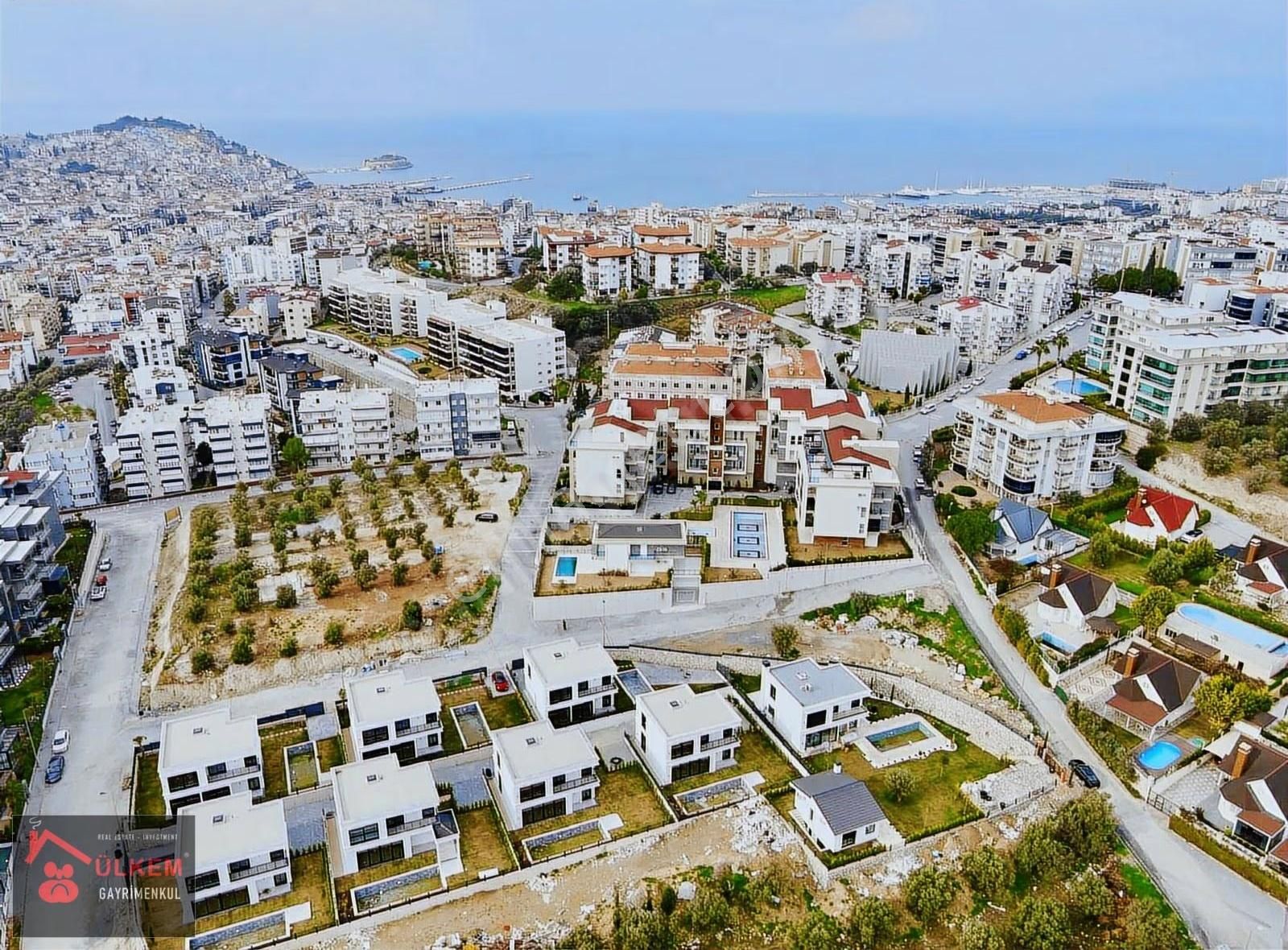 Ege Mah'de 4+1 Özel Havuzlu Doğalgazlı 500 M2 Bahçeli Köşe Villa - Görsel 9