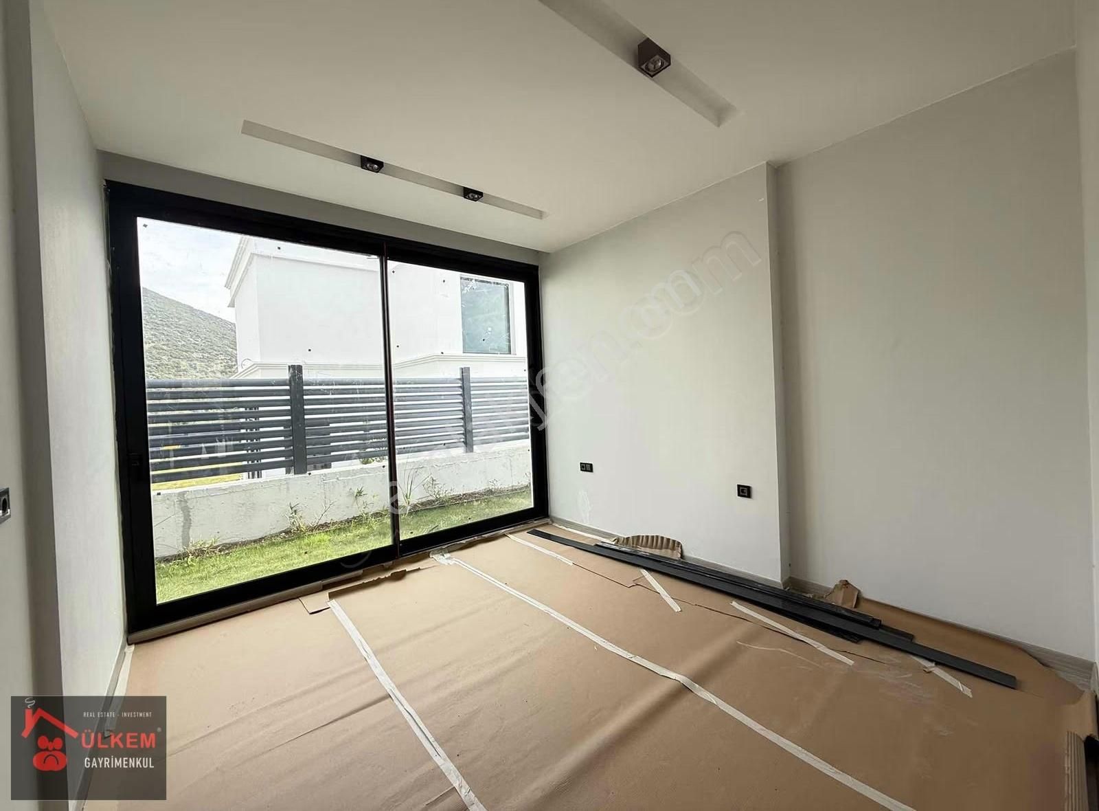 Ege Mah'de 4+1 Özel Havuzlu Doğalgazlı 500 M2 Bahçeli Köşe Villa - Görsel 11