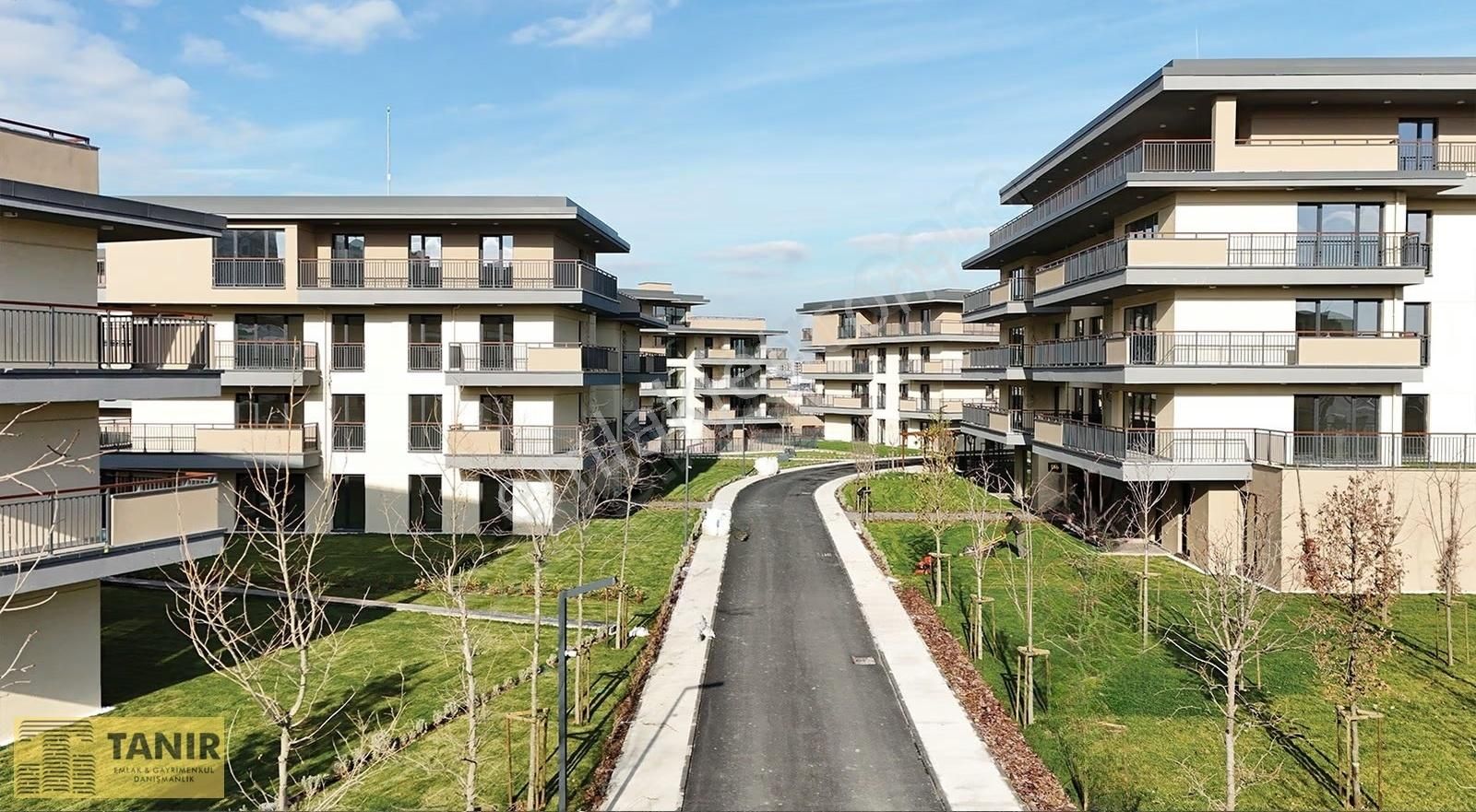 Bahçeşehir Emlak Konut Vadi Evleri Satılık Lüx Site İçi Daire. - Görsel 3