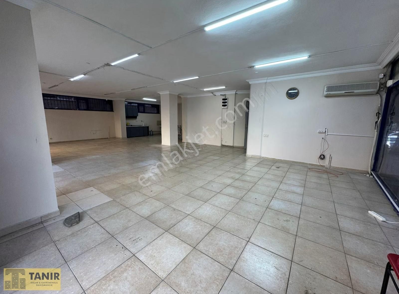 Bayrampaşa Kocatepe Mh 300 M2 2 Katlı Satılık Boş Mağaza Dükkan - Görsel 8