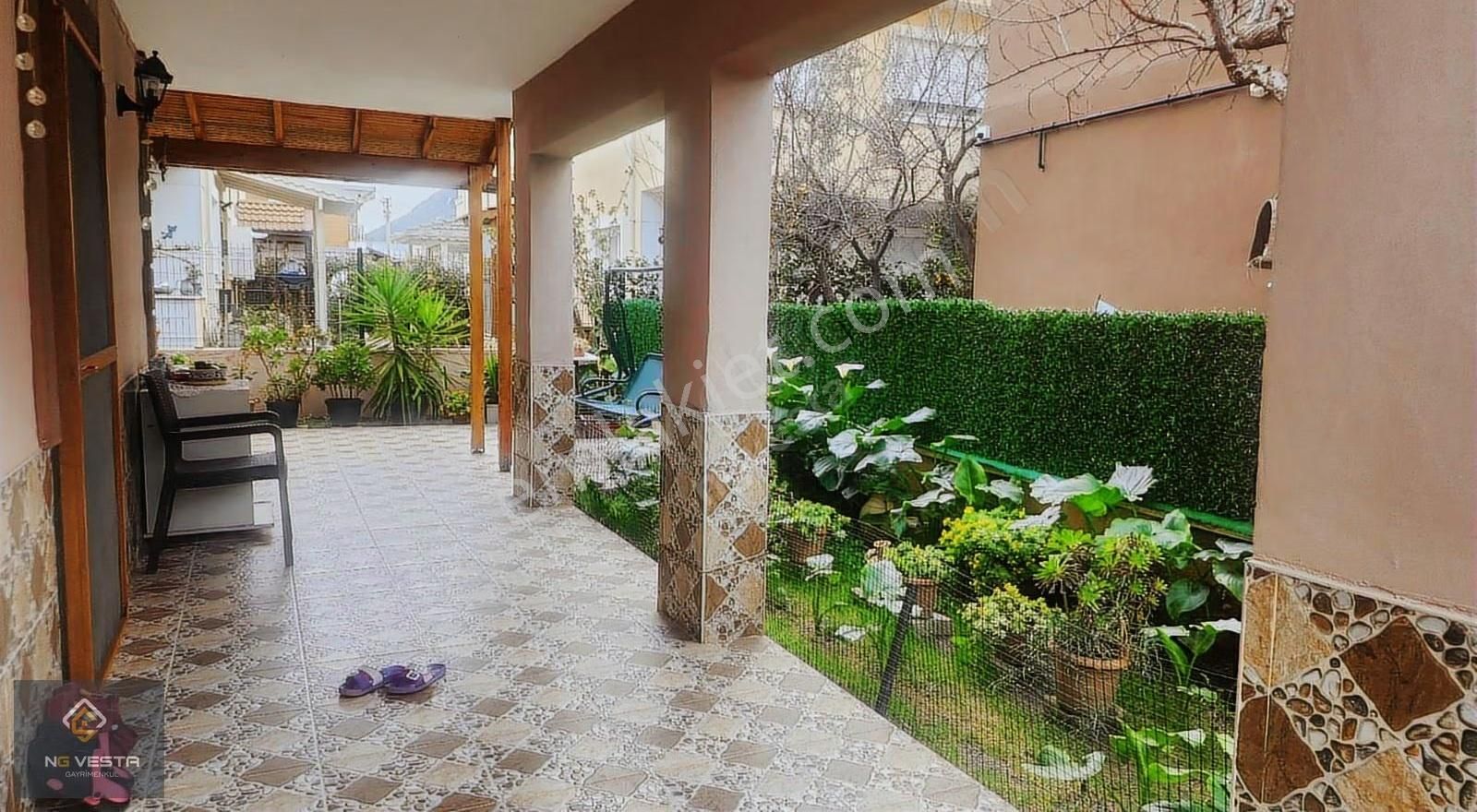 Çamlıçay'da Denize Yakın 4+1 Dubleks Villa - Görsel 27