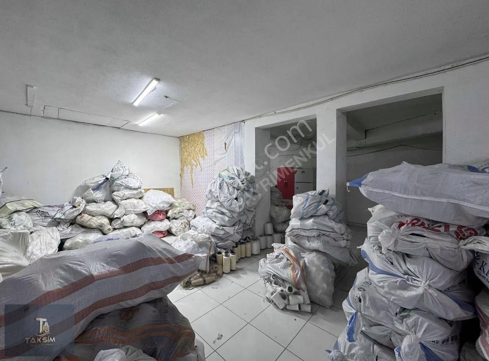 Atalay Caddesi Üzerinde Satılık 180 M2 Ayrıgirişli Depolu Dükkan - Görsel 7