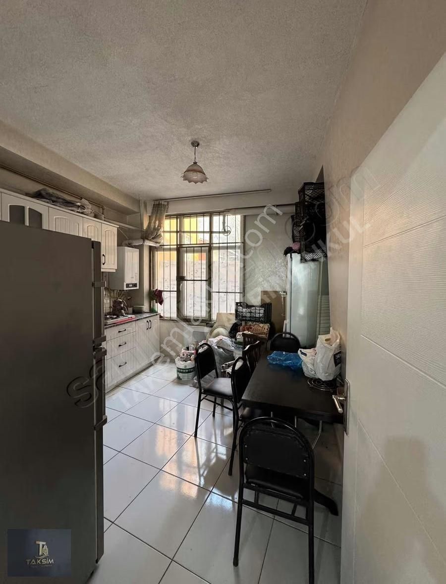 Atalay Caddesi Üzerinde Satılık 180 M2 Ayrıgirişli Depolu Dükkan - Görsel 2