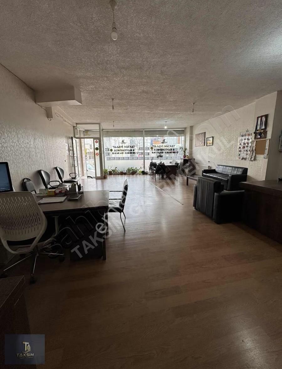 Atalay Caddesi Üzerinde Satılık 180 M2 Ayrıgirişli Depolu Dükkan - Görsel 13