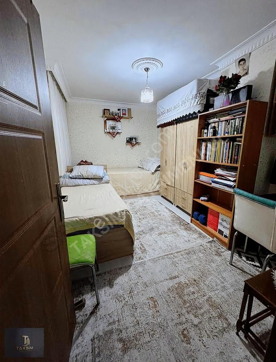 İncirtepe Mah İnönü Caddesi Üzerinde Satılık 3+1 Giriş Kat Daire - Görsel 13