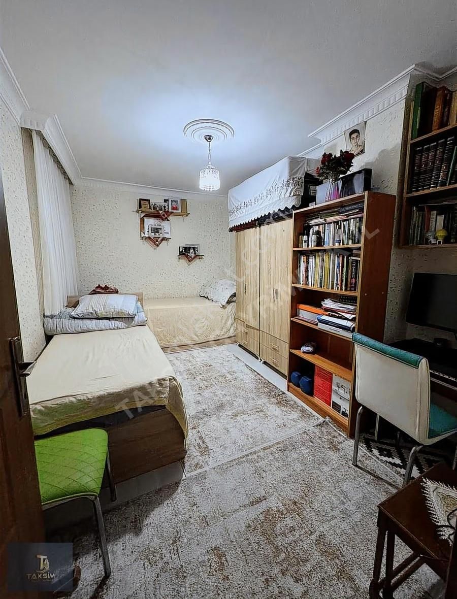 İncirtepe Mah İnönü Caddesi Üzerinde Satılık 3+1 Giriş Kat Daire - Görsel 4
