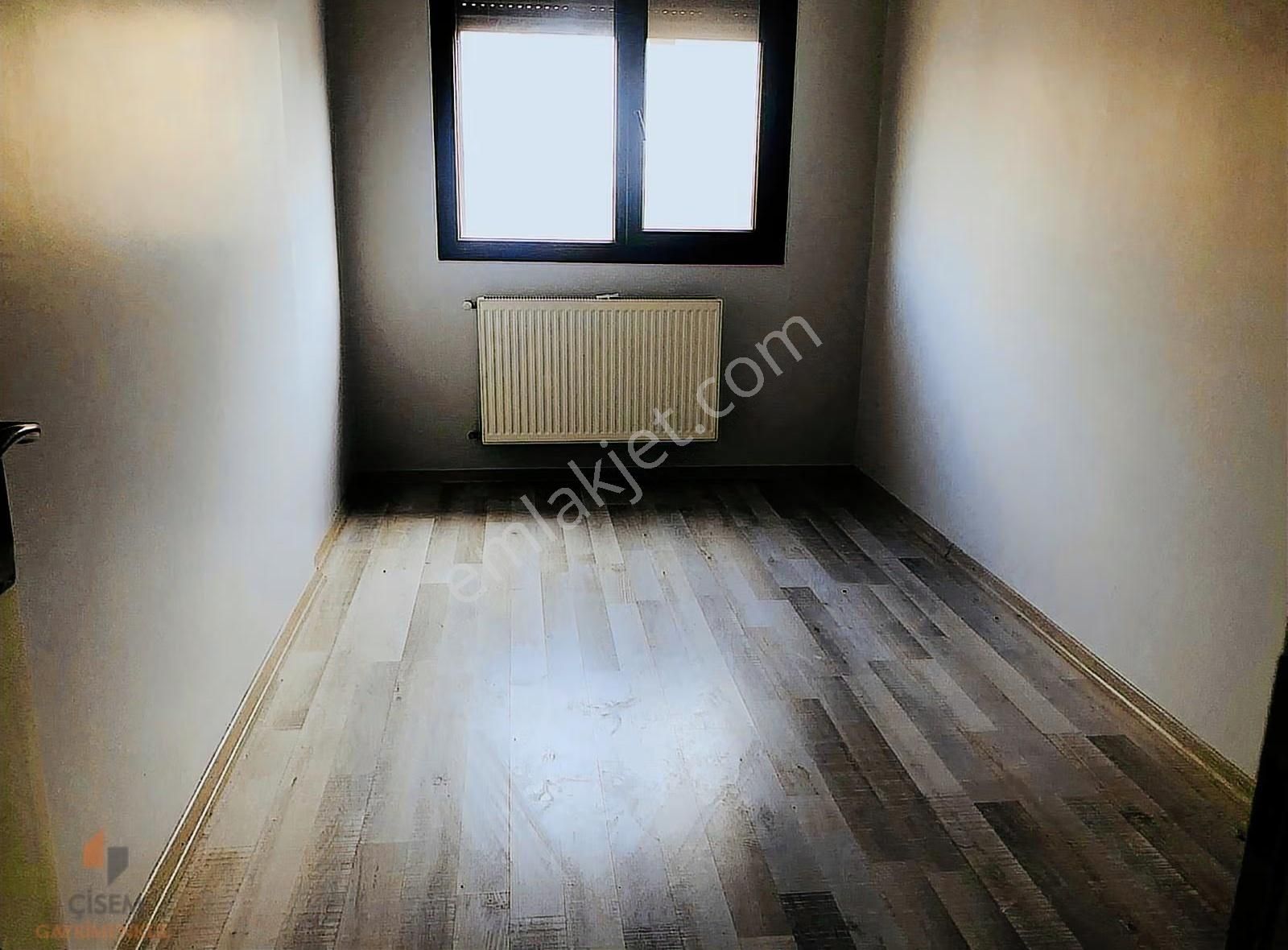 Karşıyaka Yalı Mahallesinde Kiralık 3+1 Lüx Daire - Görsel 8