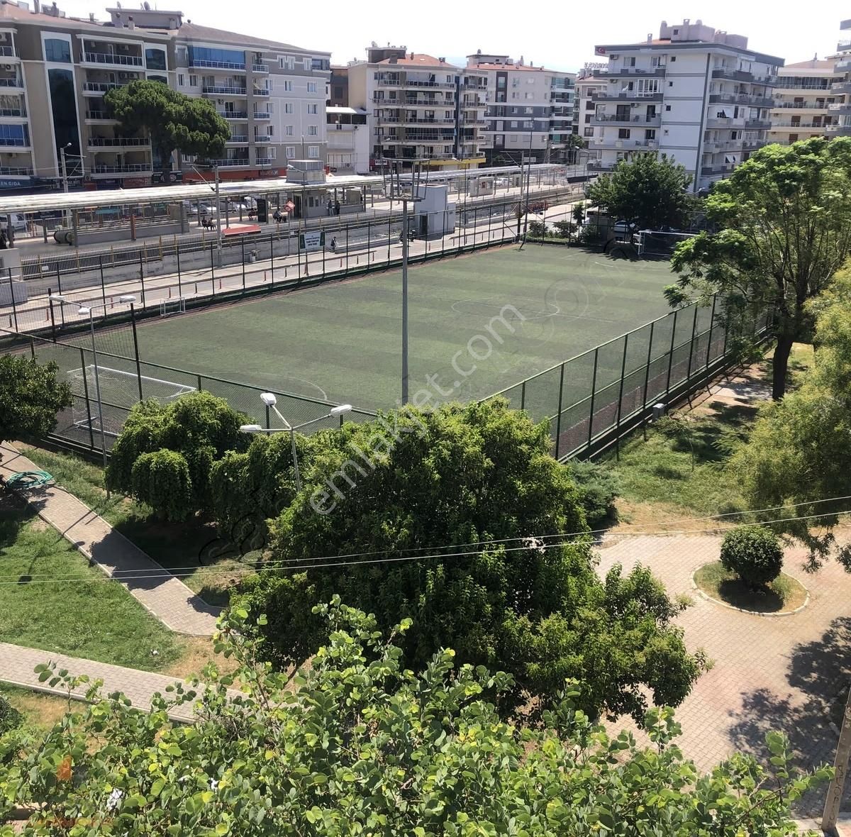Karşıyaka Yalı Mahallesinde Kiralık 3+1 Lüx Daire - Görsel 2
