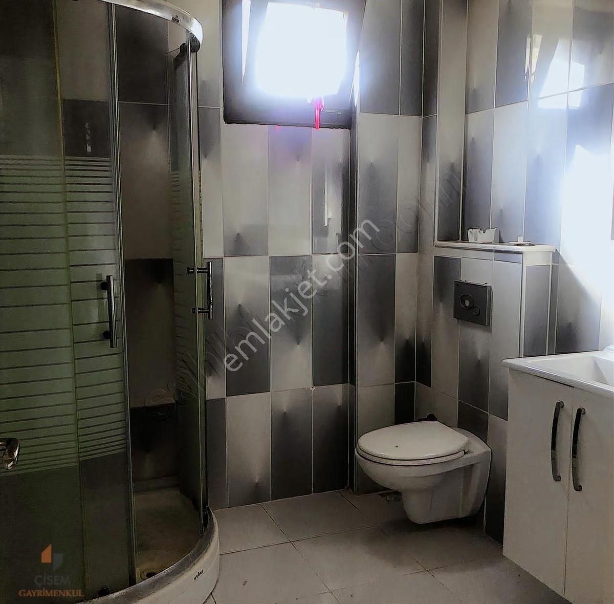 Karşıyaka Yalı Mahallesinde Kiralık 3+1 Lüx Daire - Görsel 11