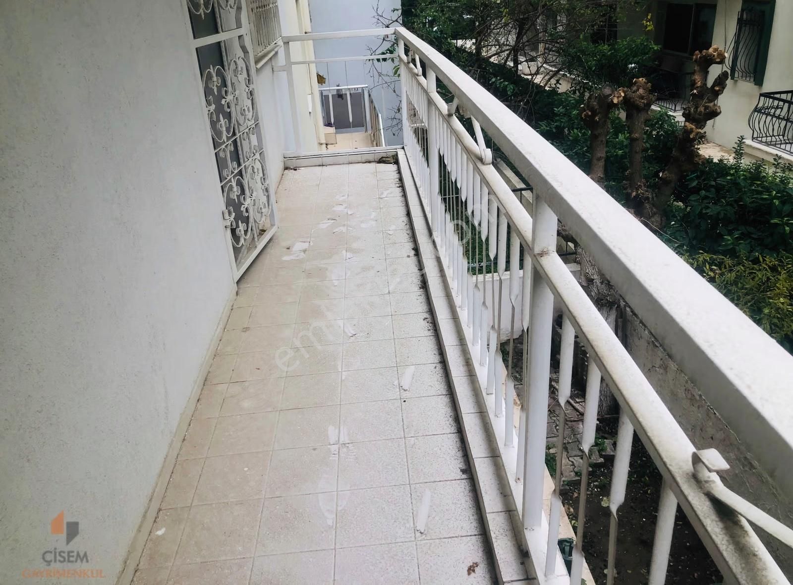 Karşıyaka Yalı Mahallesinde Kiralık 3+1 Bahçeli Dublex Daire - Görsel 9