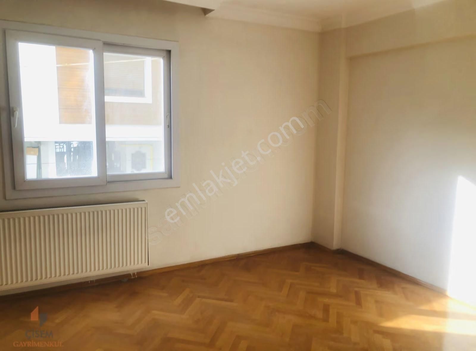 Karşıyaka Yalı Mahallesinde Kiralık 3+1 Bahçeli Dublex Daire - Görsel 5