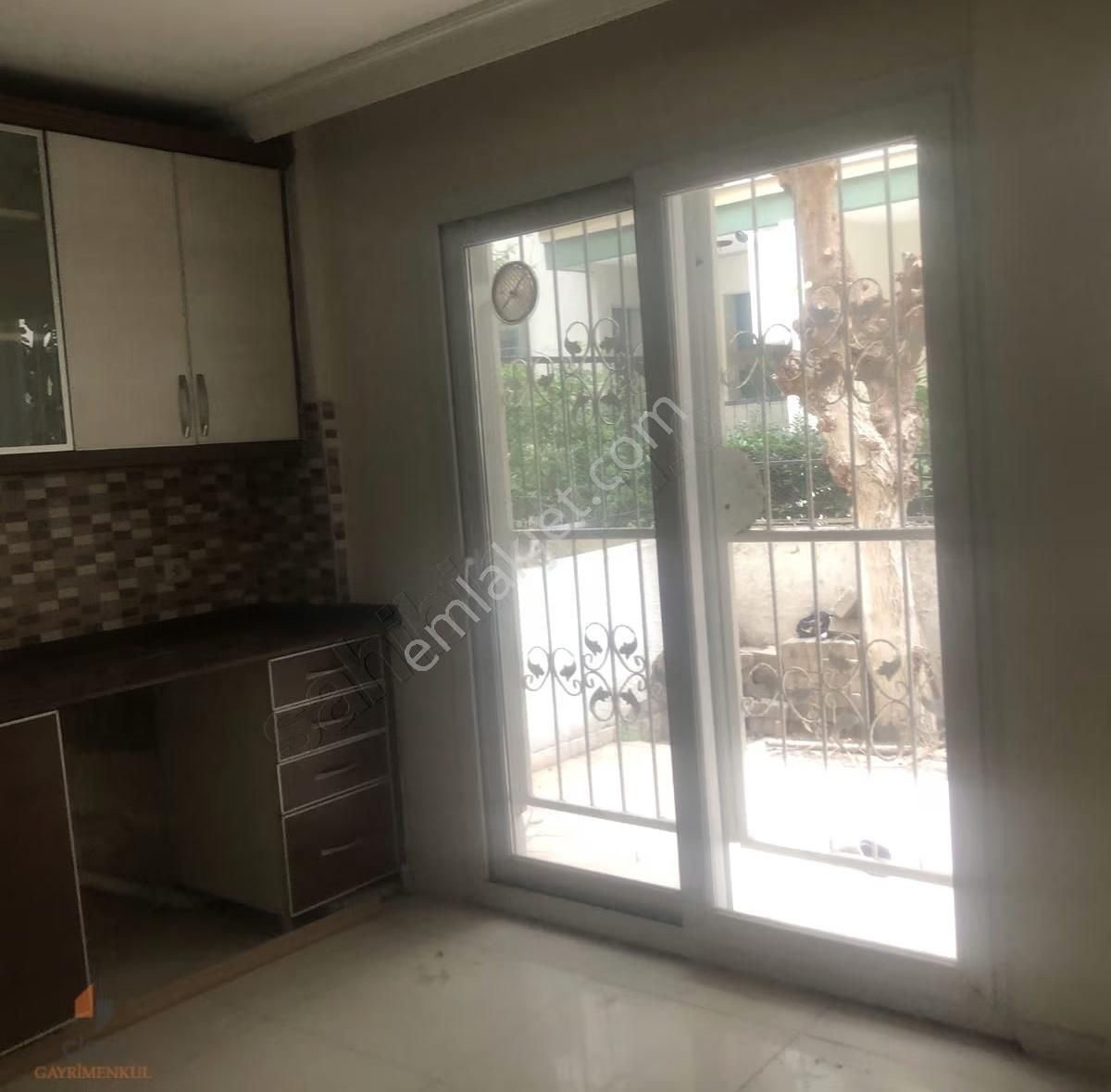 Karşıyaka Yalı Mahallesinde Kiralık 3+1 Bahçeli Dublex Daire - Görsel 21