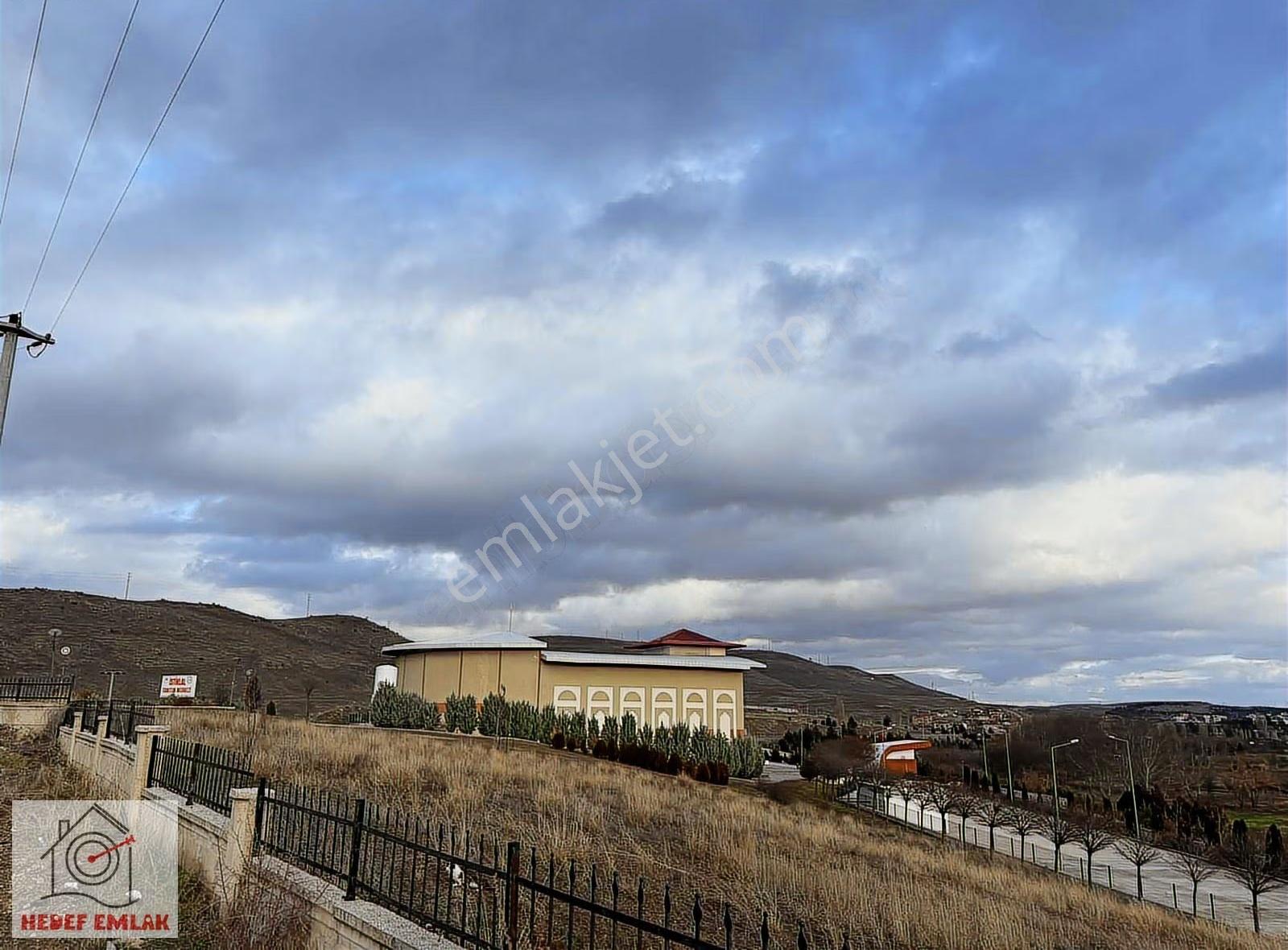 Satılık Sinanpaşa Akörende 602 M2 Villalık Arsa - Görsel 8