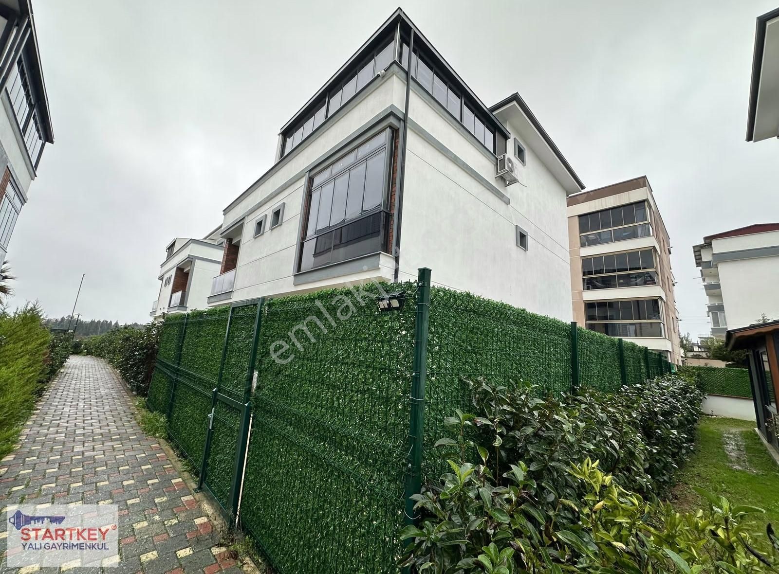 Menderes Barbaros Villaları Satılık Boş 4+1 Tripleks Villa - Görsel 22