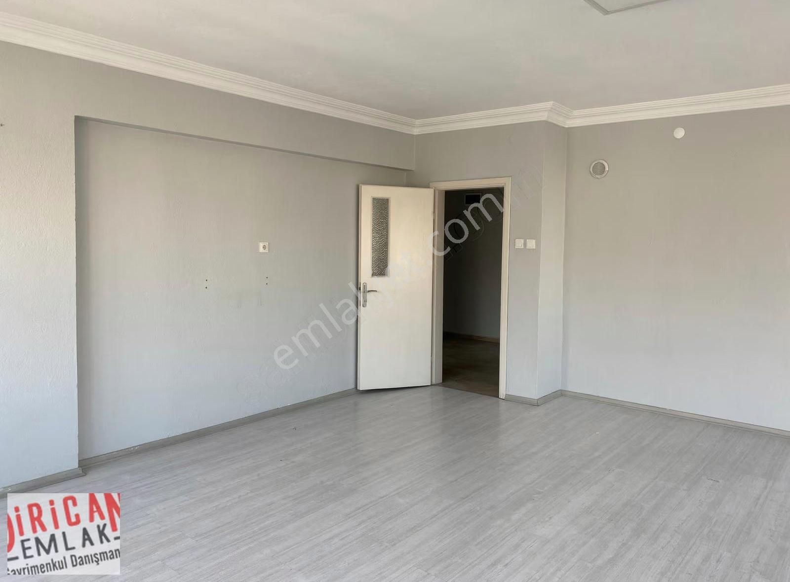 Dirican Dan Rauf Denktaş Caddesi Site İçi Ara Kat Köşe 4+1 - Görsel 17