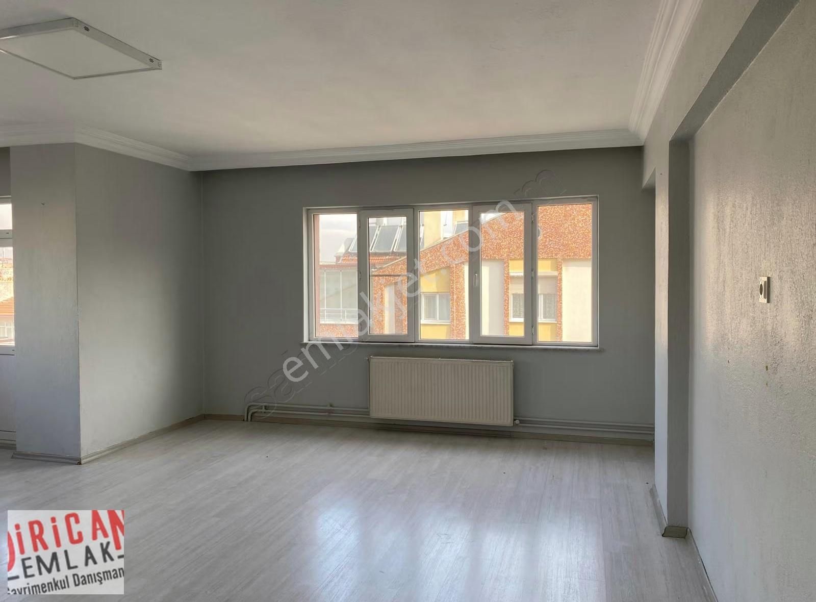 Dirican Dan Rauf Denktaş Caddesi Site İçi Ara Kat Köşe 4+1 - Görsel 16