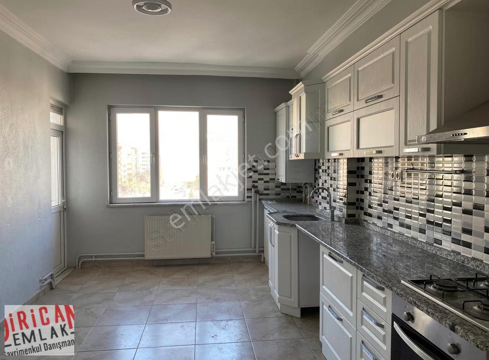 Dirican Dan Rauf Denktaş Caddesi Site İçi Ara Kat Köşe 4+1 - Görsel 2