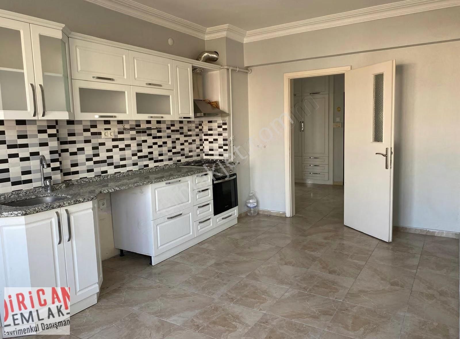 Dirican Dan Rauf Denktaş Caddesi Site İçi Ara Kat Köşe 4+1 - Görsel 10