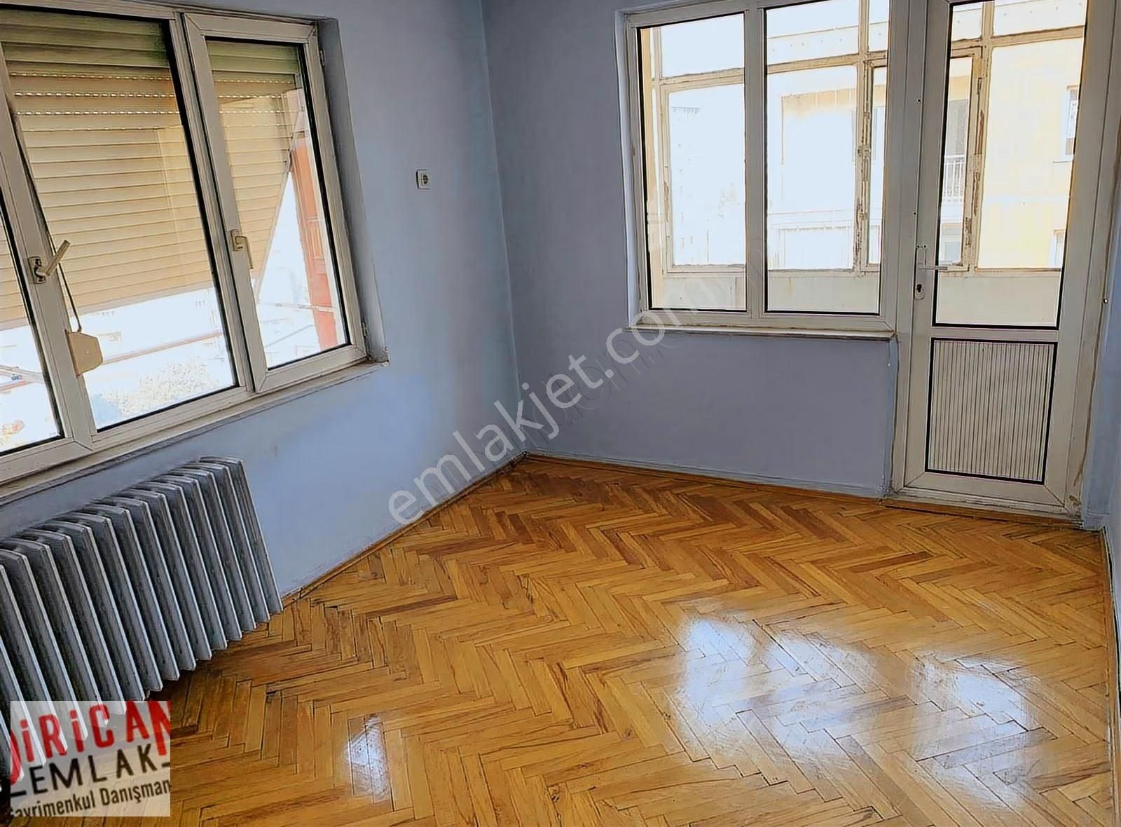 Konya Nalçacı Cad. Son Kat 2+1 Kiralık Daire (kefil Şartı Var) - Görsel 8
