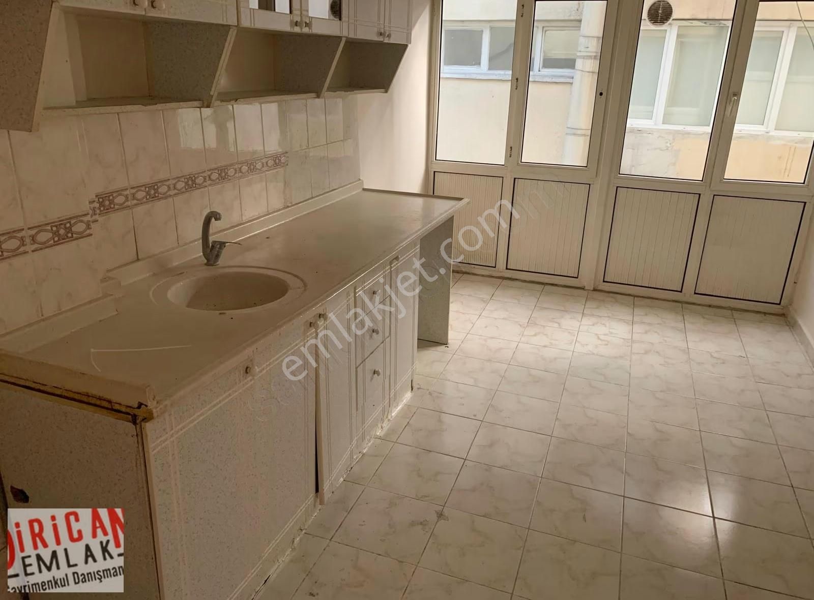 Konya Nalçacı Cad. Son Kat 2+1 Kiralık Daire (kefil Şartı Var) - Görsel 13