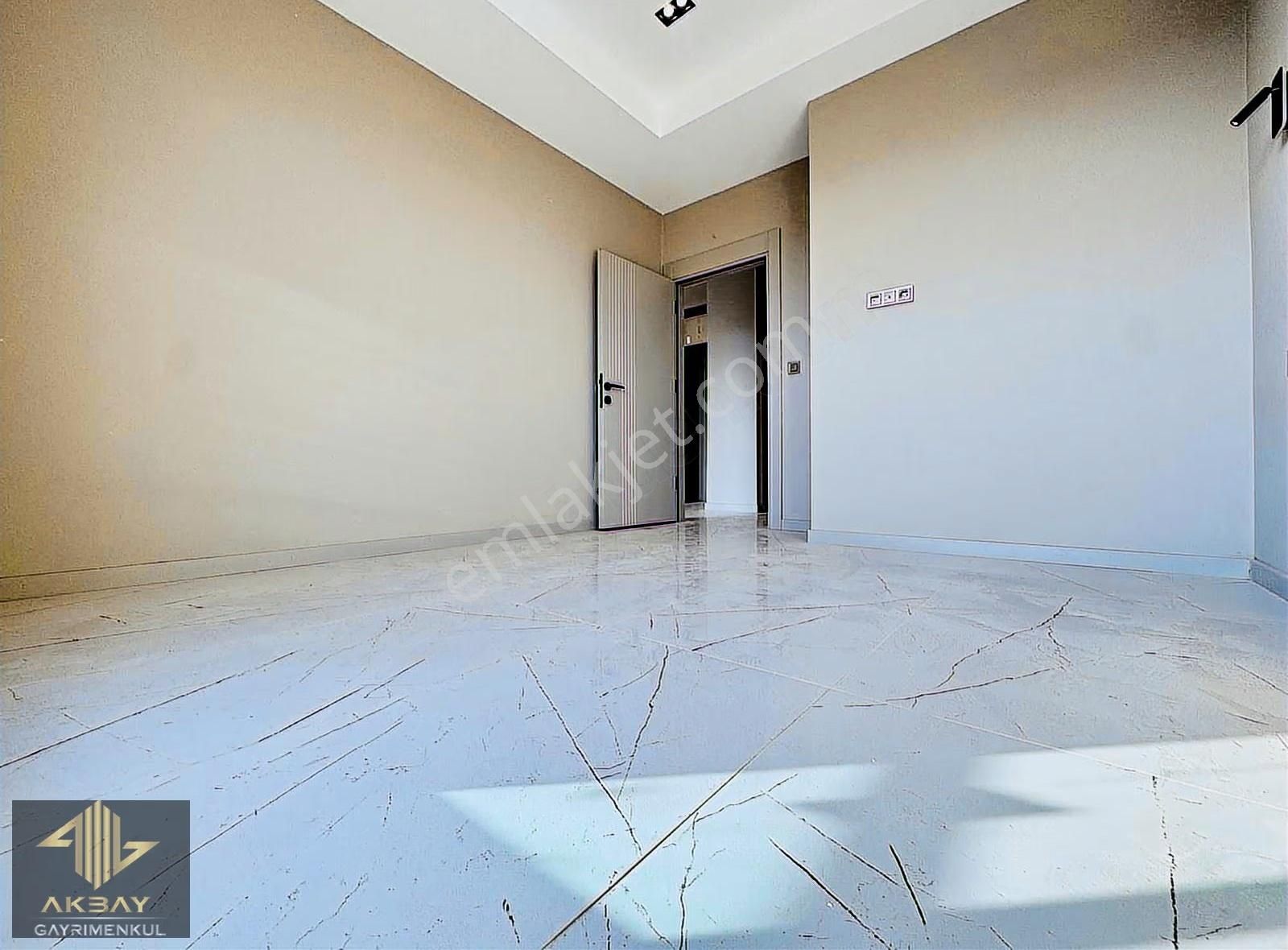 İskanlı Abonelikler Hazır Yerden Isıtmalı Havuzlu Geniş Lüks 1+1 - Görsel 17