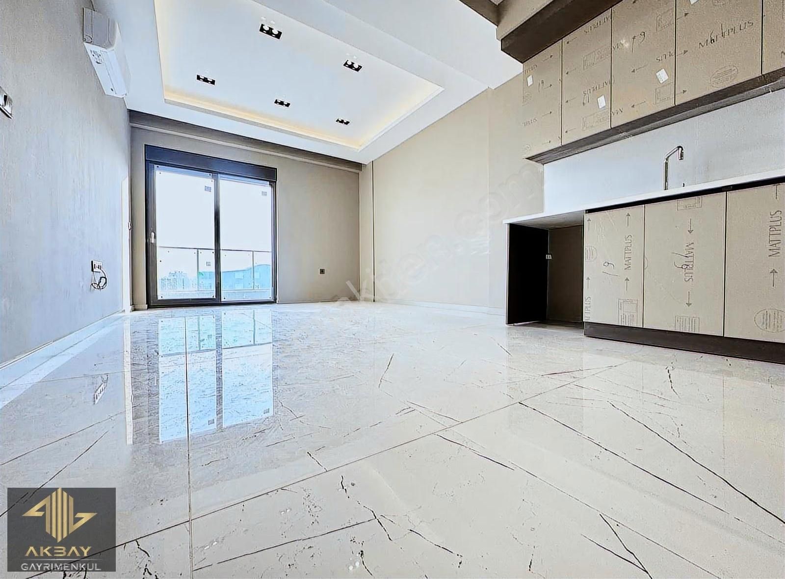 İskanlı Abonelikler Hazır Yerden Isıtmalı Havuzlu Geniş Lüks 1+1 - Görsel 10