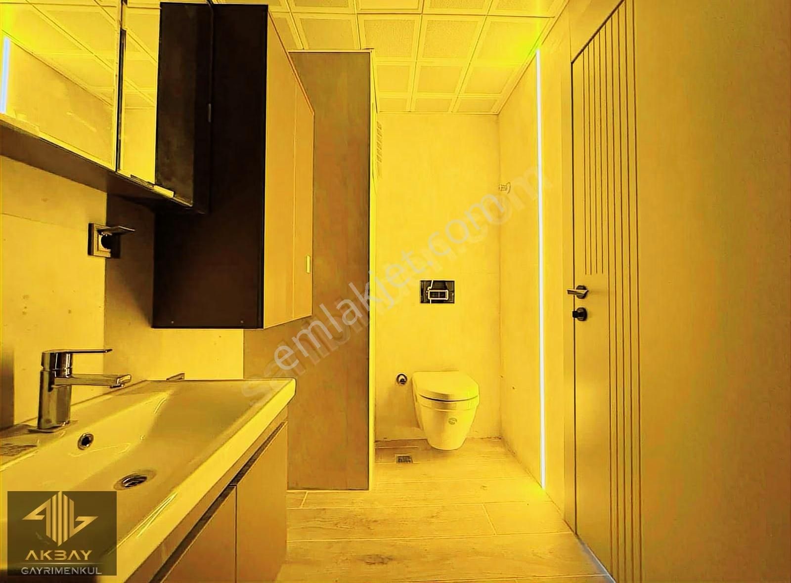 İskanlı Abonelikler Hazır Yerden Isıtmalı Havuzlu Geniş Lüks 1+1 - Görsel 18