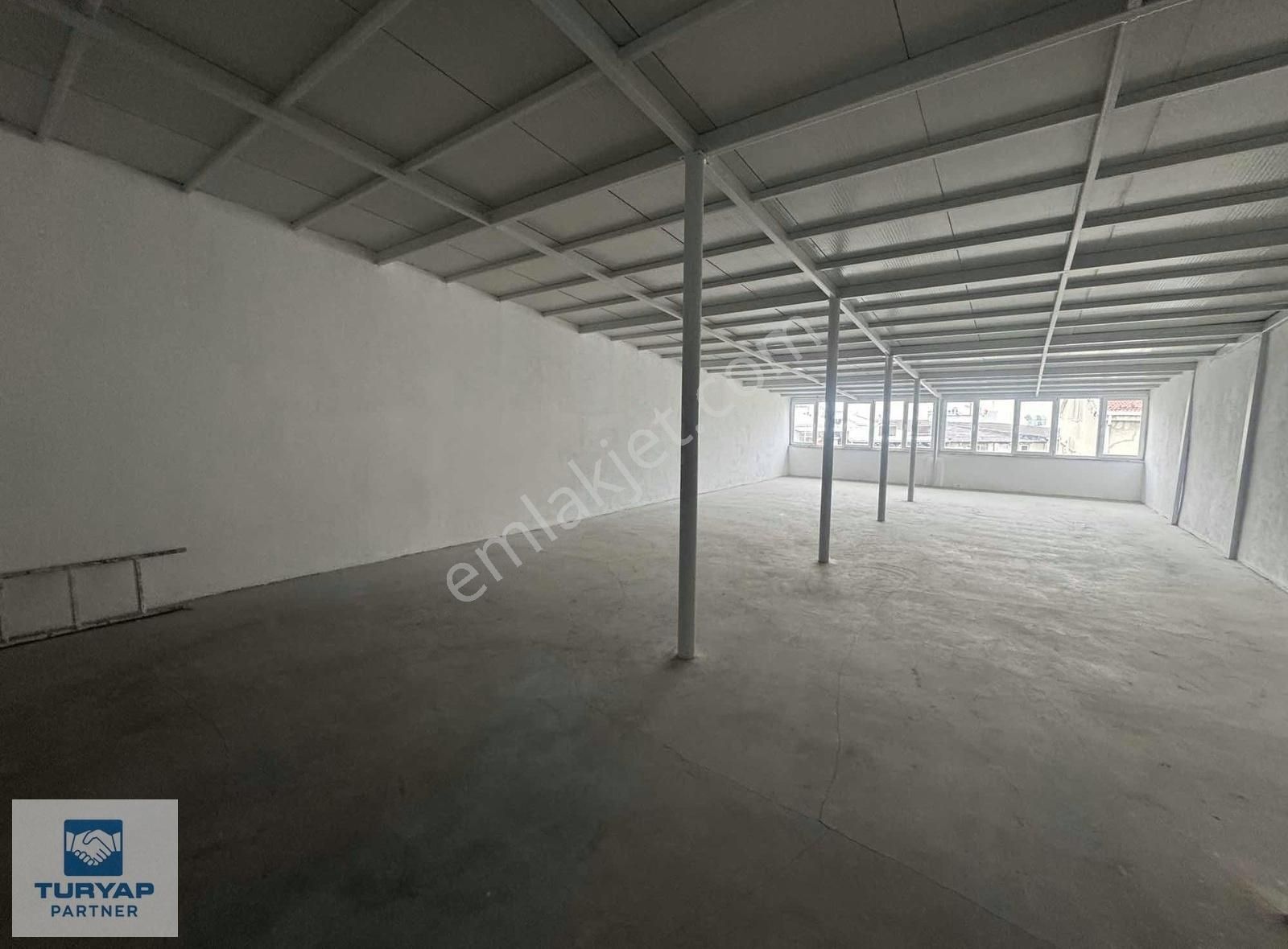 Eyüp Demirkapı Sanayi Bölgesinde Kiralık Atölye 280 M² - Görsel 2