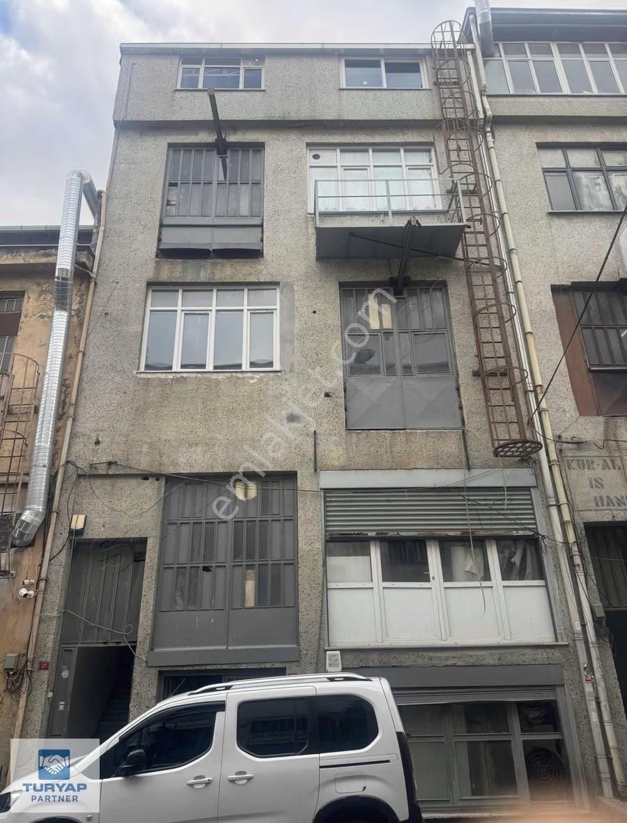 Demirkapı Sanayi Bölgesinde 420 M² Kiralık Atölye - Görsel 7