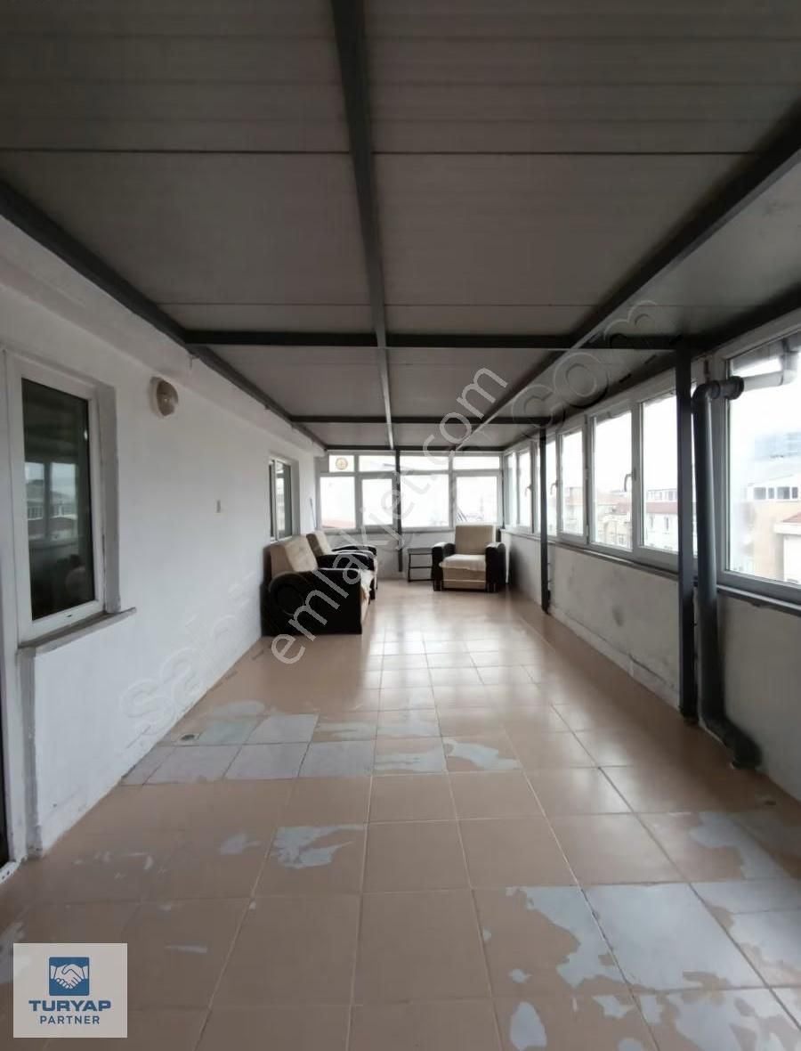 Gaziosmanpaşa Meydana Yakın Eşyalı 1+1 Daire - Görsel 16