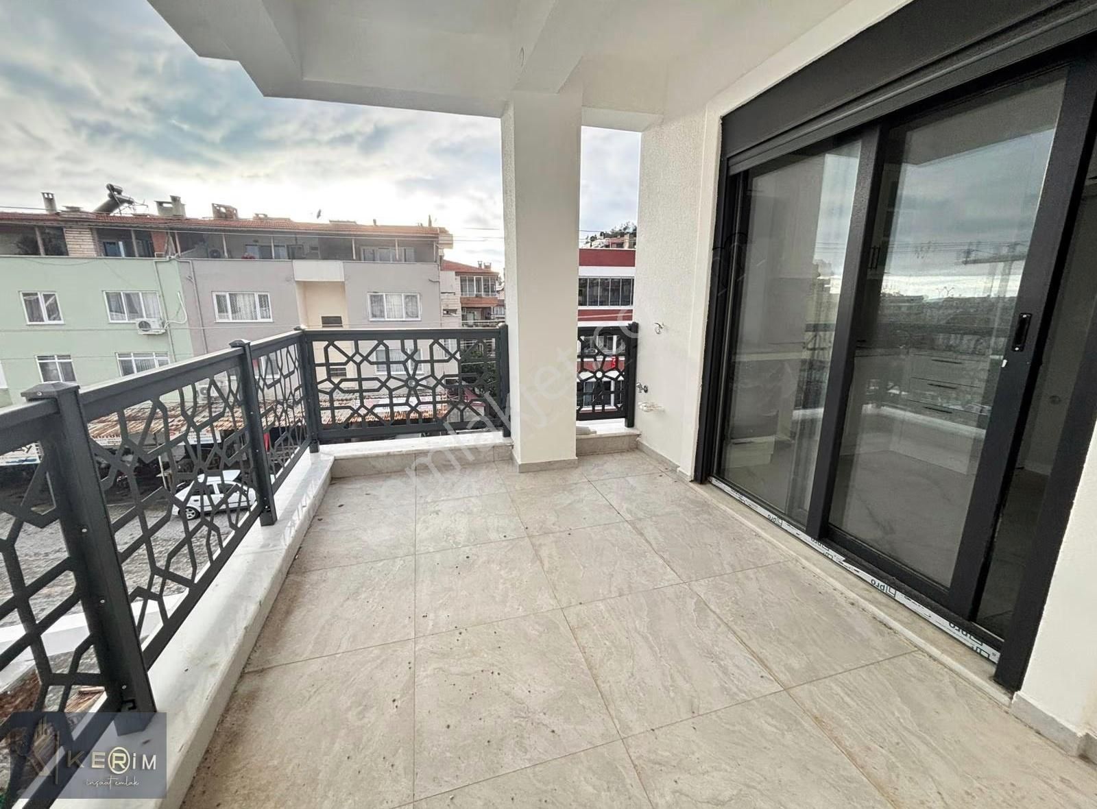 Kerim'den Küçükkuyu'da Deniz Manzaralı 2+1 Geniş Kiralık Daire - Görsel 27